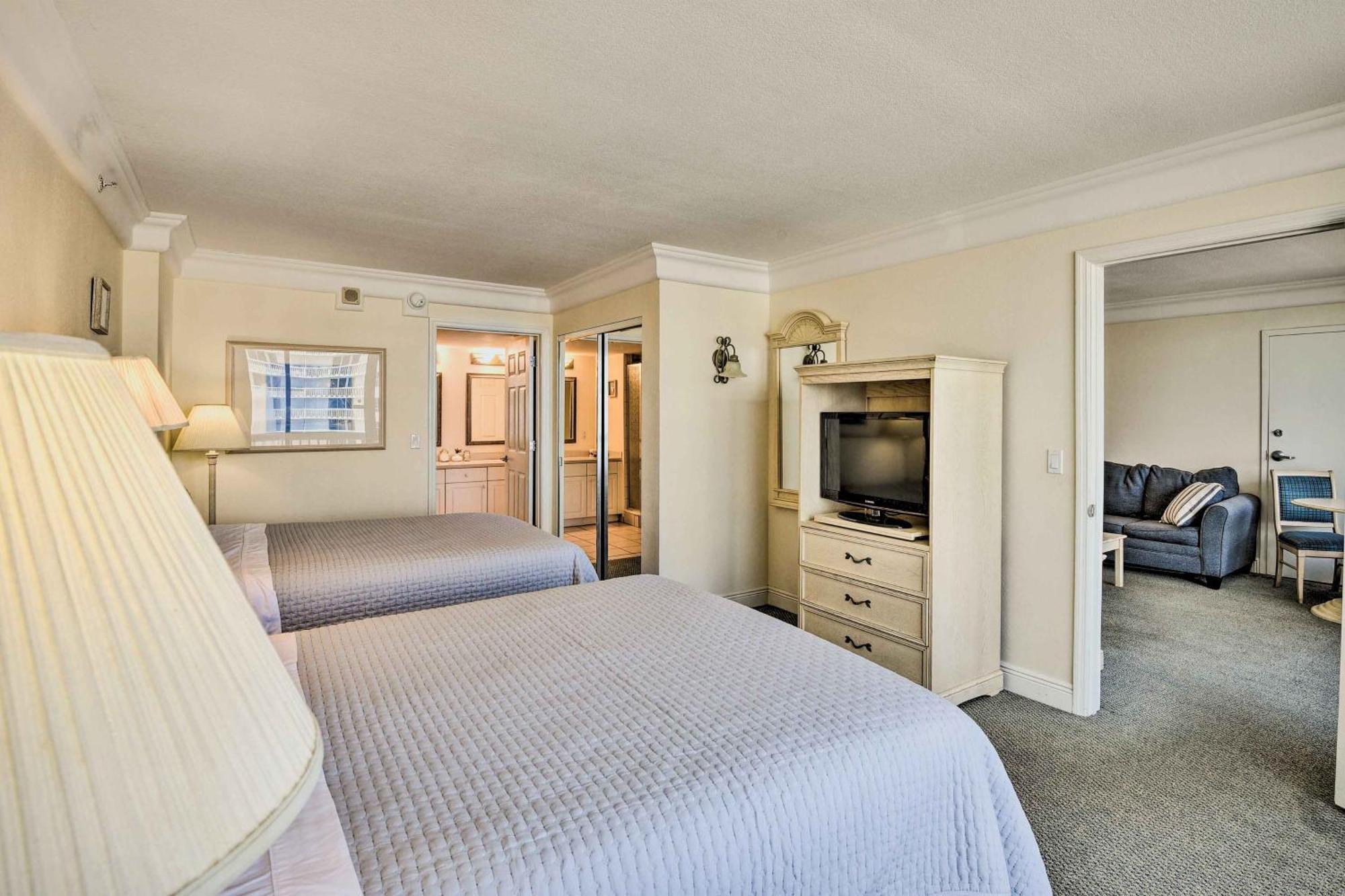 Sunny Daytona Beach Gem With Ocean Views! Exterior photo